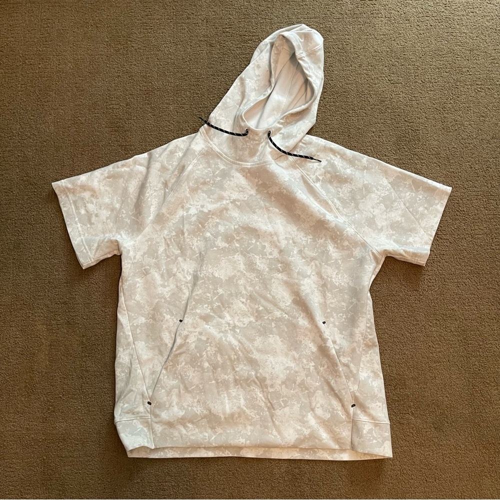 Men’s Short-sleeve Hooded Sweatshirt
